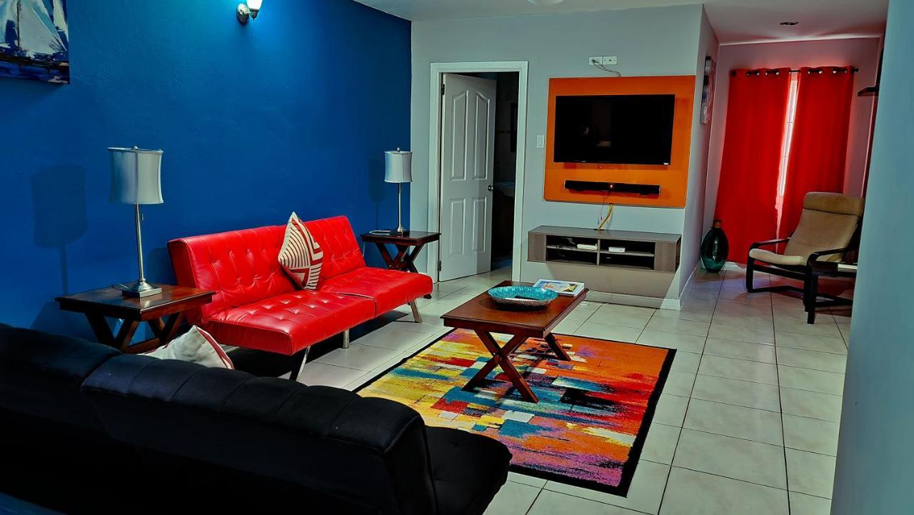 Donhead New Kingston Apt 5 Exterior foto